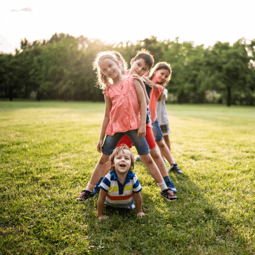 Home Modern 42 Happy Family - Light House Properties 11